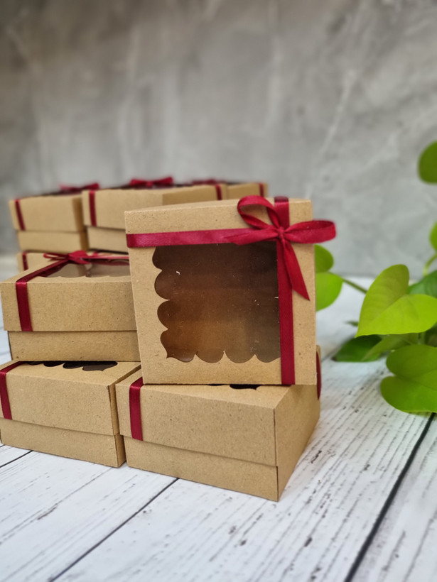 جعبه ویترینی ابعاد ۱۰×۱۰×۴